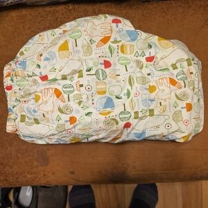 Crate&kids Multicolor Animal & Tree Print Elastic Fitted Crib Sheet